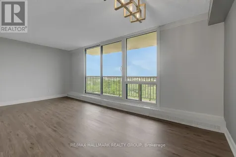 665 Bathgate Drive Ottawa ON K1K 3Y4