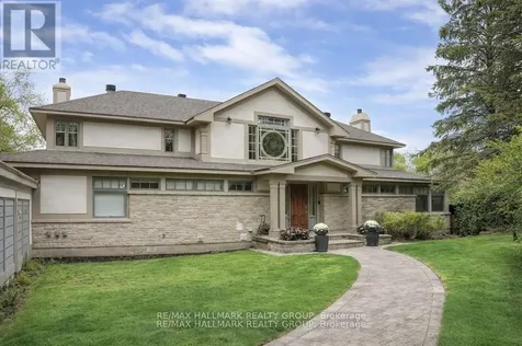 23 Davidson Drive Ottawa ON K1J 6L7