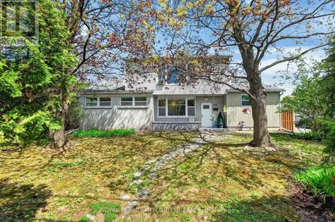 957 Blair Road Ottawa ON K1J 7M9