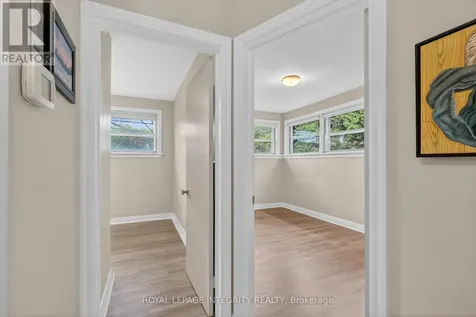 957 Blair Road Ottawa ON K1J 7M9