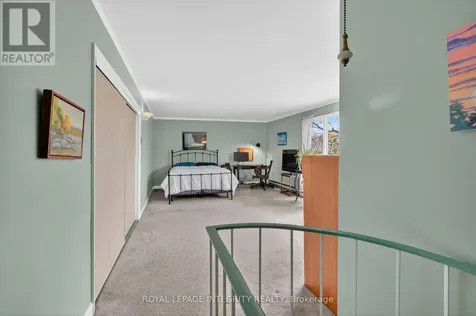 957 Blair Road Ottawa ON K1J 7M9