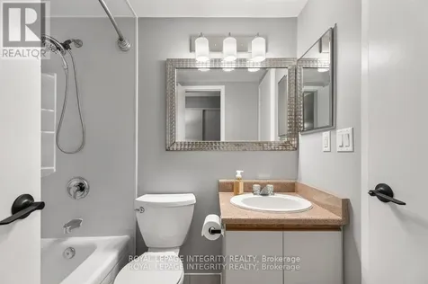 207 Woodfield Drive Ottawa ON K2G 4P2
