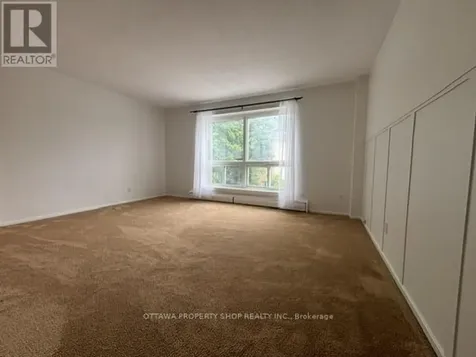 47 Sumac Street Ottawa ON K1J 7T7