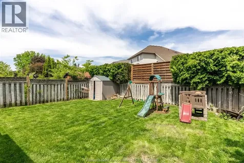270 Greenfield Lane Chatham ON N7L 5N4