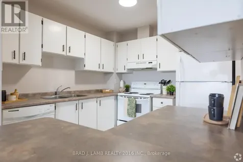 35 Bredin Parkway North Orangeville ON L9W 3X2