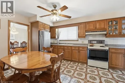 41 Albert Street West Thorold ON L2V 2G4