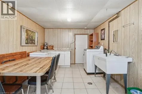 41 Albert Street West Thorold ON L2V 2G4