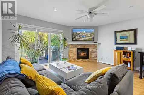 2 Rambling Way Collingwood ON L9Y 5C6