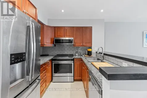 2 Rambling Way Collingwood ON L9Y 5C6
