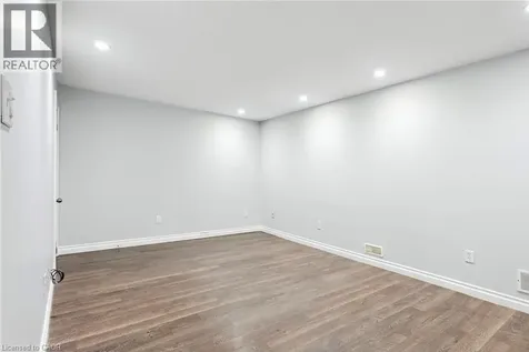 159 Henhoeffer Crescent Kitchener ON N2E 4H2