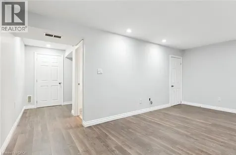 159 Henhoeffer Crescent Kitchener ON N2E 4H2
