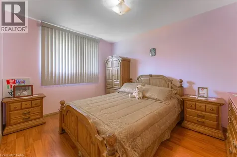 1227 Valentine Drive Cambridge ON N3H 2P1