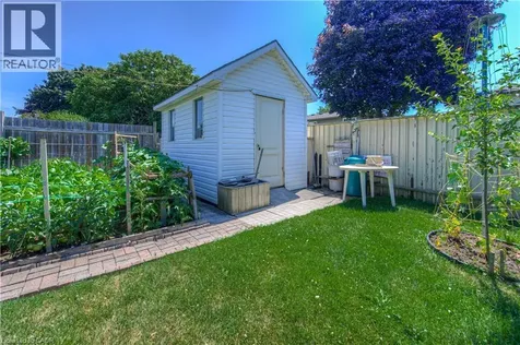 1227 Valentine Drive Cambridge ON N3H 2P1