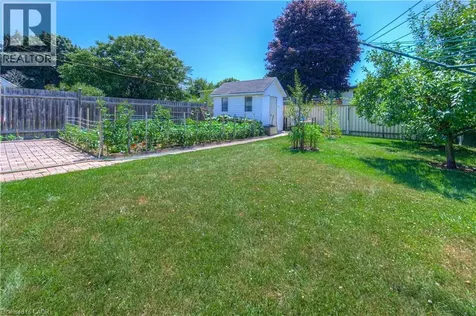 1227 Valentine Drive Cambridge ON N3H 2P1