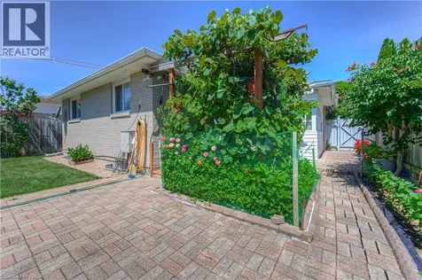 1227 Valentine Drive Cambridge ON N3H 2P1