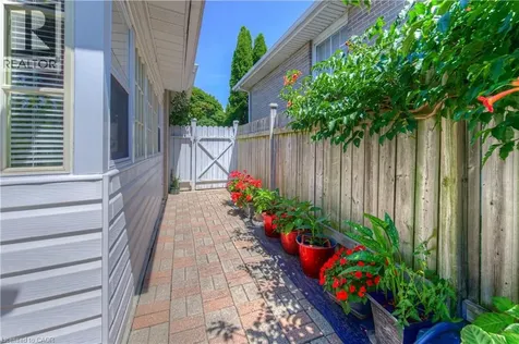 1227 Valentine Drive Cambridge ON N3H 2P1