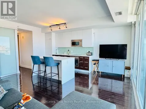 111 Champagne Avenue South Ottawa ON K1S 5V3