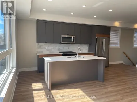 304 Elmgrove Avenue Ottawa ON K1Z 6V1
