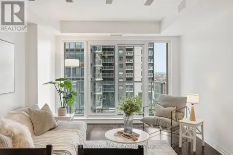 242 Rideau Street Ottawa ON K1N 0B7