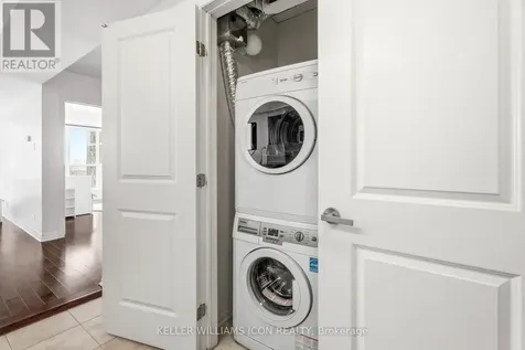242 Rideau Street Ottawa ON K1N 0B7