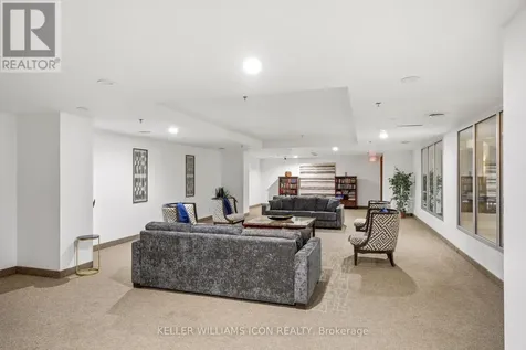 242 Rideau Street Ottawa ON K1N 0B7