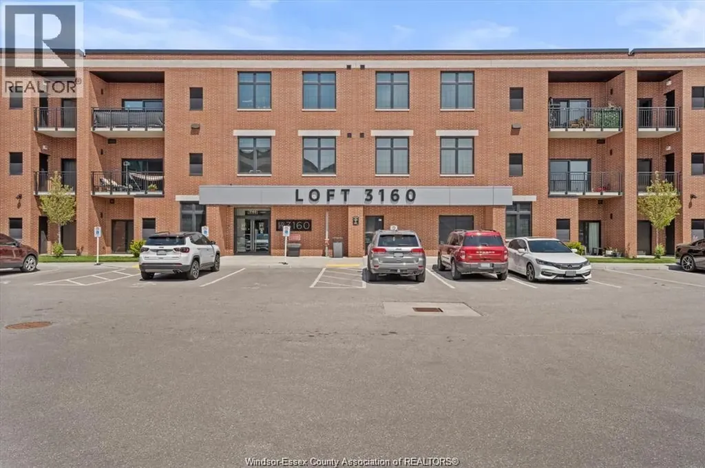 3160 Meadowbrook Lane Windsor ON N8T 0B4
