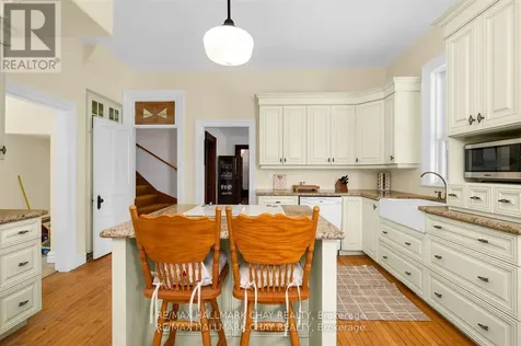 1407 Flos 8 Road West Springwater ON L0L 1P0
