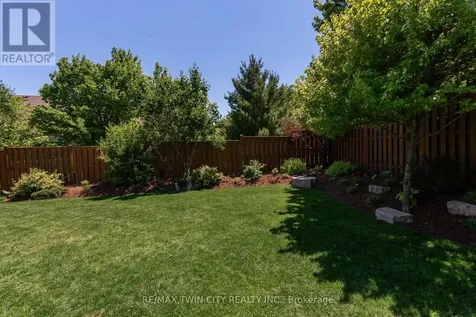 294 Fallowfield Drive Kitchener ON N2C 2T8