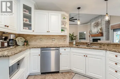 294 Fallowfield Drive Kitchener ON N2C 2T8