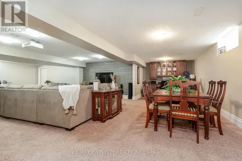294 Fallowfield Drive Kitchener ON N2C 2T8