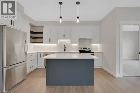 24 Moon Crescent Cambridge ON N1S 5B4