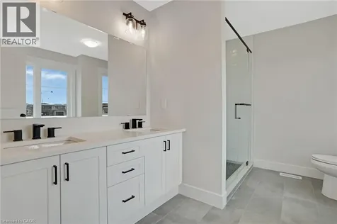 24 Moon Crescent Cambridge ON N1S 5B4