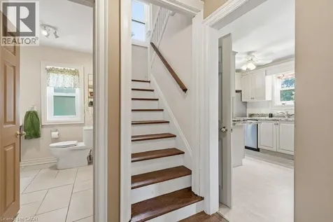 96 First Street North Stoney Creek ON L8G 1Y4