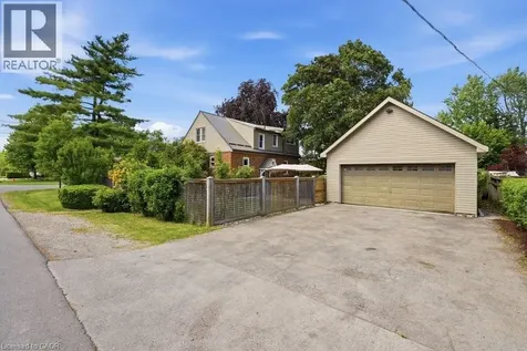 96 First Street North Stoney Creek ON L8G 1Y4