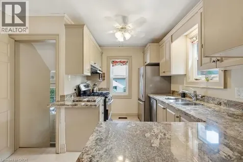 96 First Street North Stoney Creek ON L8G 1Y4