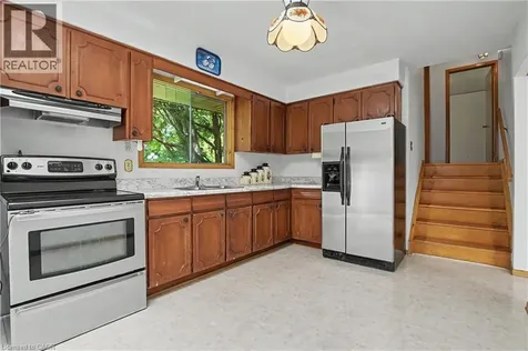 78 Christopher Drive Hamilton ON L9B 1G8