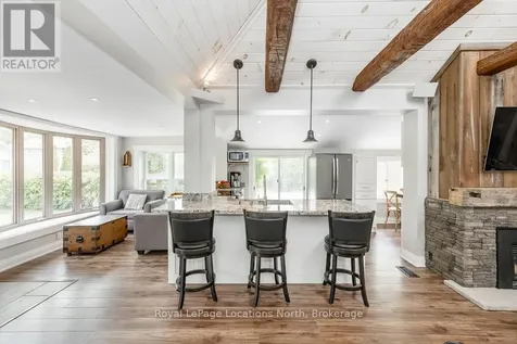 34 Glenwood Drive Wasaga Beach ON L9Z 2K5