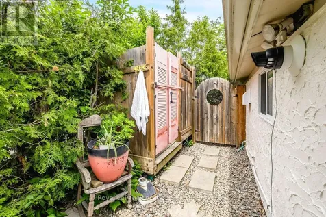 34 Glenwood Drive Wasaga Beach ON L9Z 2K5