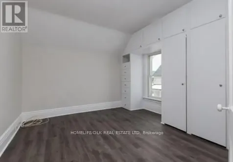 33 Bartholomew Street Brockville ON K6V 2R5