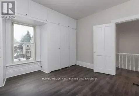 33 Bartholomew Street Brockville ON K6V 2R5