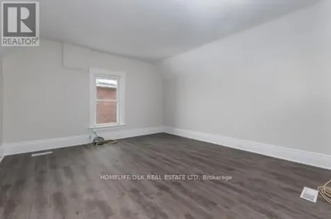 33 Bartholomew Street Brockville ON K6V 2R5