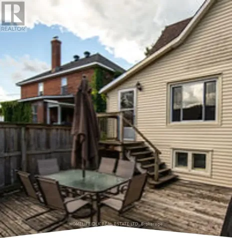 33 Bartholomew Street Brockville ON K6V 2R5