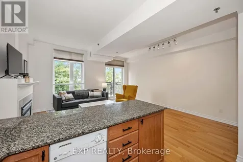 6 Grove Avenue Ottawa ON K1S 3A6