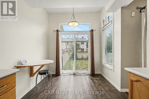 11 Longshire Circle Ottawa ON K2J 4K7