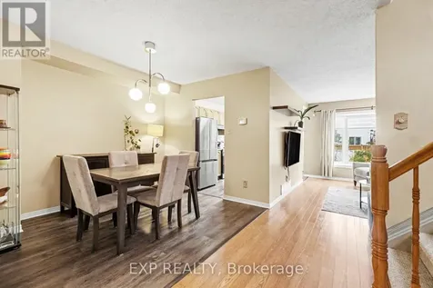 11 Longshire Circle Ottawa ON K2J 4K7
