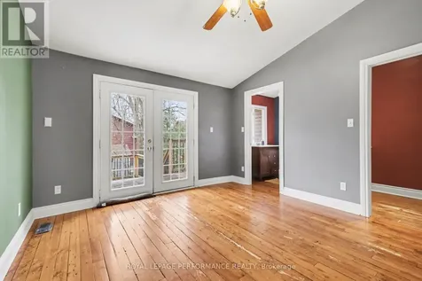 506 Wentworth Avenue Ottawa ON K2B 5K1
