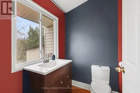 506 Wentworth Avenue Ottawa ON K2B 5K1