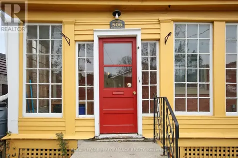 506 Wentworth Avenue Ottawa ON K2B 5K1