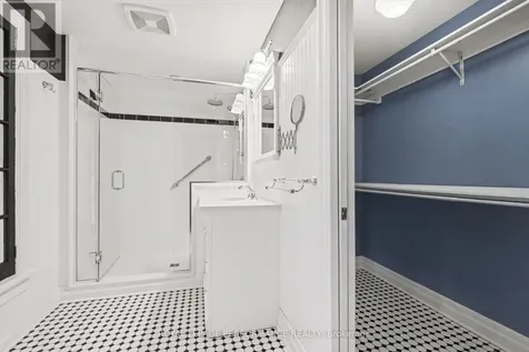 506 Wentworth Avenue Ottawa ON K2B 5K1