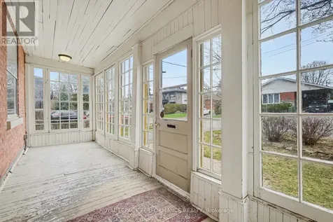 506 Wentworth Avenue Ottawa ON K2B 5K1